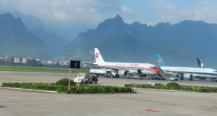 山區(qū)機場飛機飛行異物監(jiān)測項目